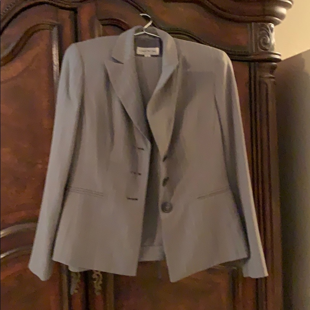 Suit